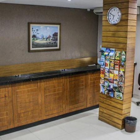 Abrolhos Praia Hotel ฟอร์ตาเลซา ภายนอก รูปภาพ