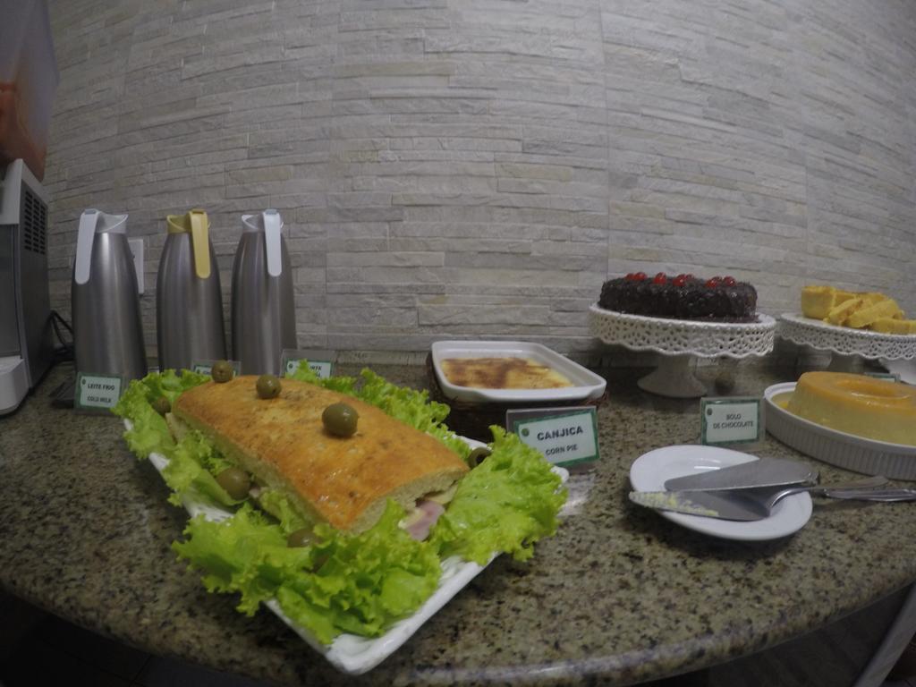 Abrolhos Praia Hotel ฟอร์ตาเลซา ภายนอก รูปภาพ